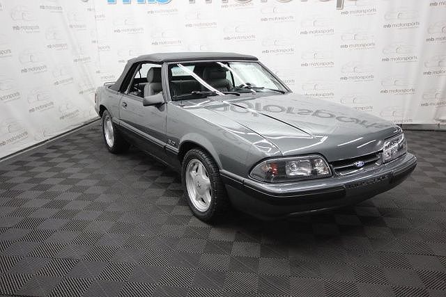 1988 Ford Mustang LX image 6