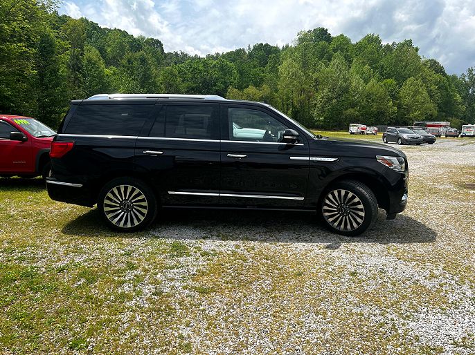 2019 Lincoln Navigator