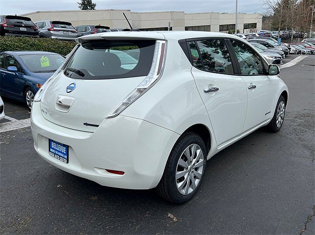 2016 Nissan Leaf S image 6