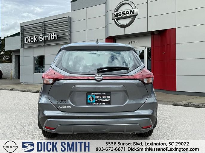 2025 Nissan Kicks