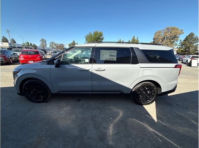 2026 Kia Carnival
