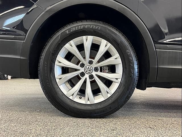 2019 Volkswagen Tiguan S image 29