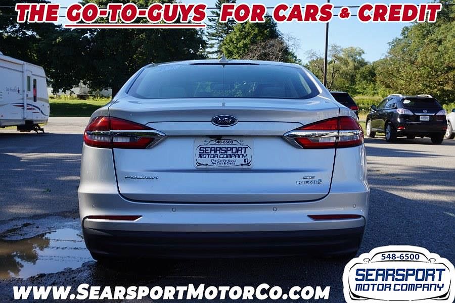 2019 Ford Fusion SE image 3