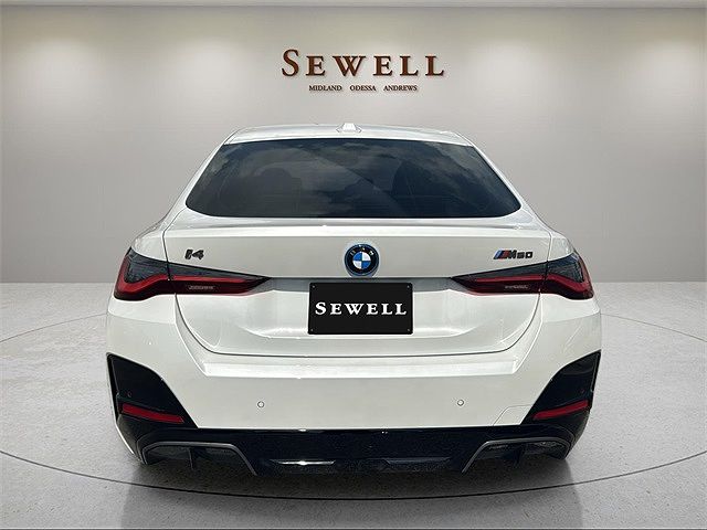 2025 BMW i4