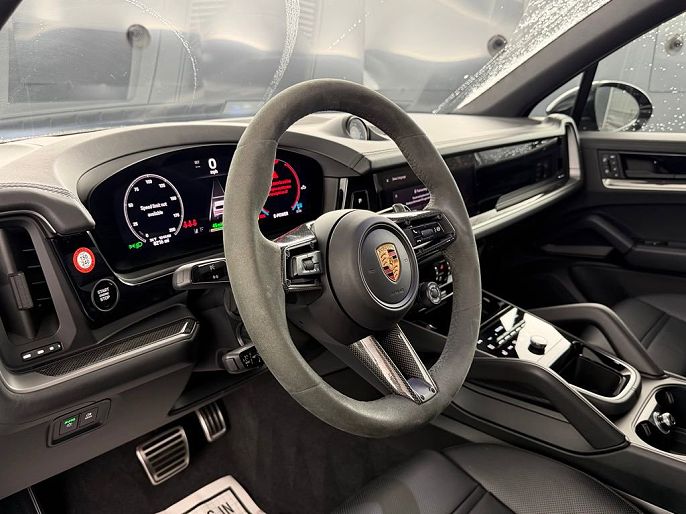 2025 Porsche Cayenne