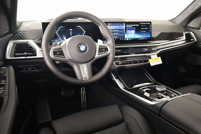 2026 BMW X7