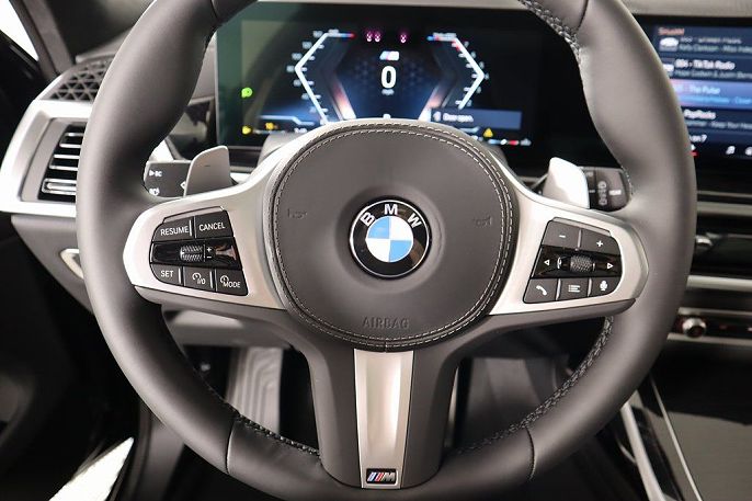 2026 BMW X7