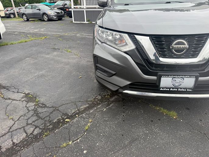 2020 Nissan Rogue
