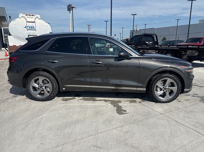 2026 Genesis GV70