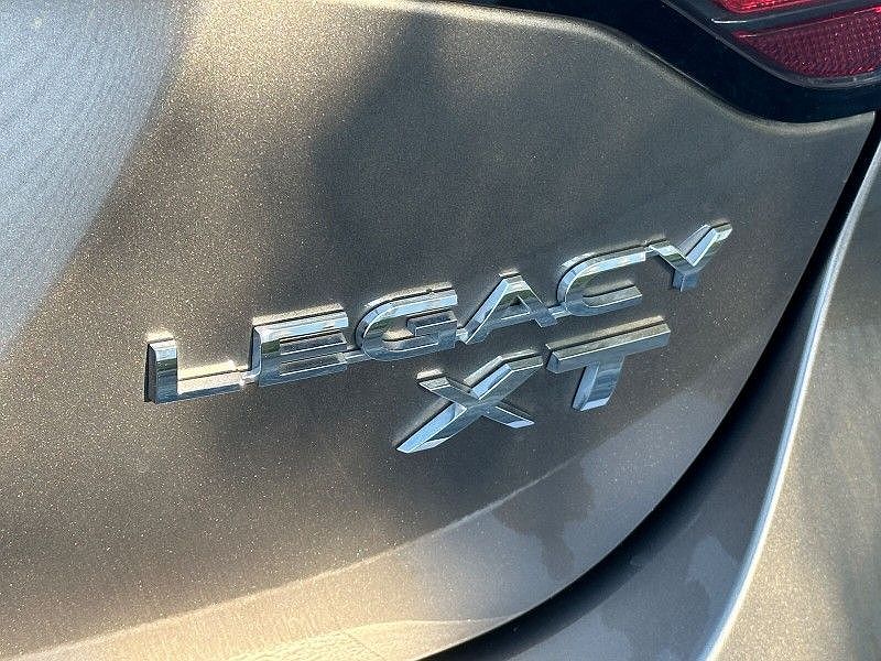 2021 Subaru Legacy Limited image 2