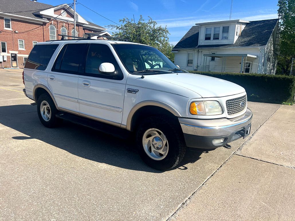 1999 Ford Expedition XLT image 2