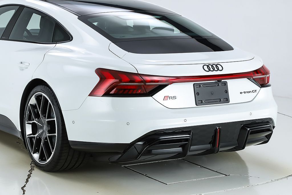 2026 Audi e-tron GT