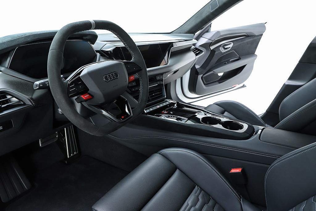 2026 Audi e-tron GT