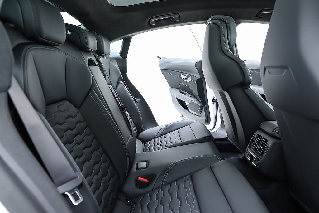 2026 Audi e-tron GT