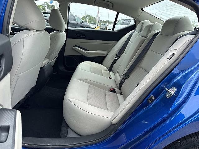 2025 Nissan Altima