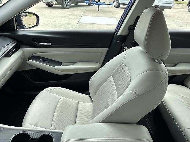 2025 Nissan Altima