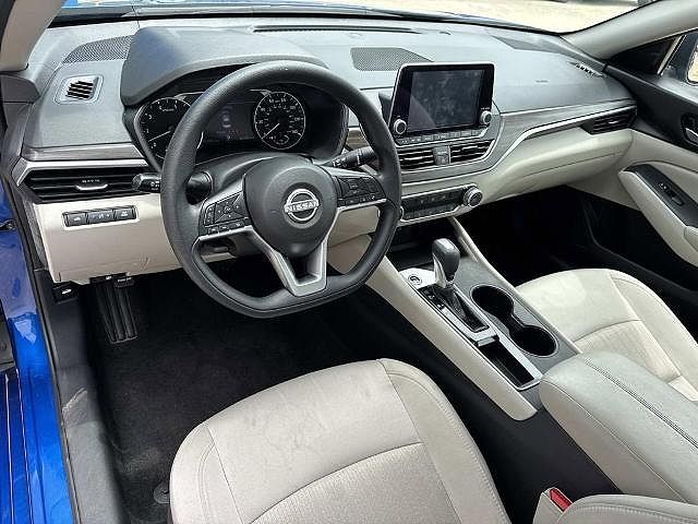 2025 Nissan Altima