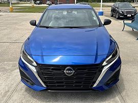 2025 Nissan Altima