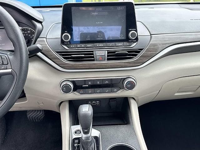 2025 Nissan Altima