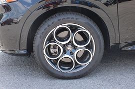 2025 Alfa Romeo Tonale