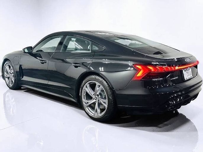 2022 Audi e-tron GT