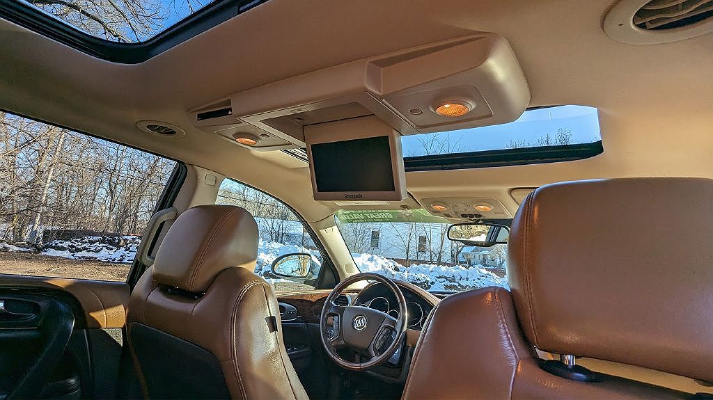 2014 Buick Enclave Premium image 20