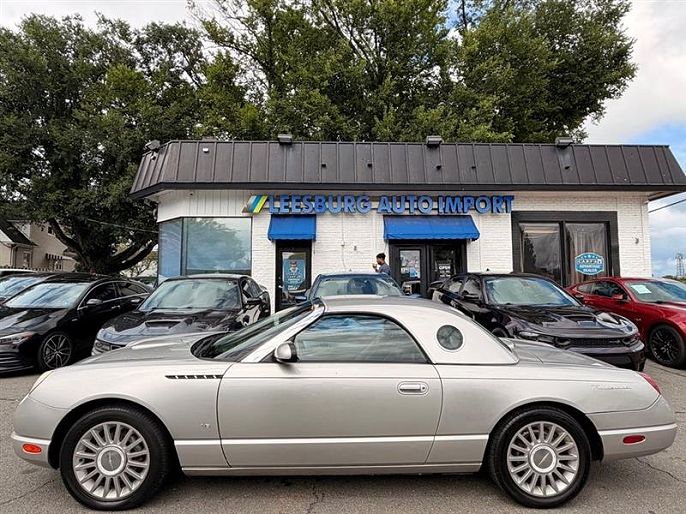 2004 Ford Thunderbird