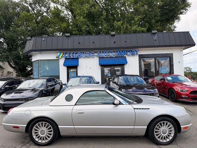 2004 Ford Thunderbird