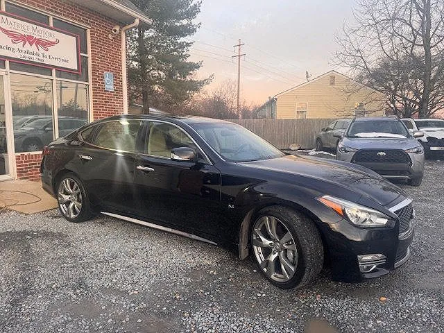 2015 Infiniti Q70