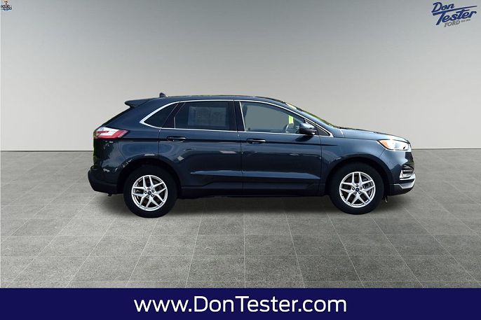 2022 Ford Edge