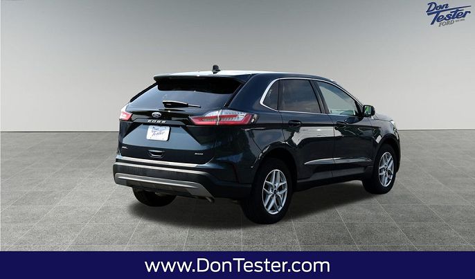 2022 Ford Edge