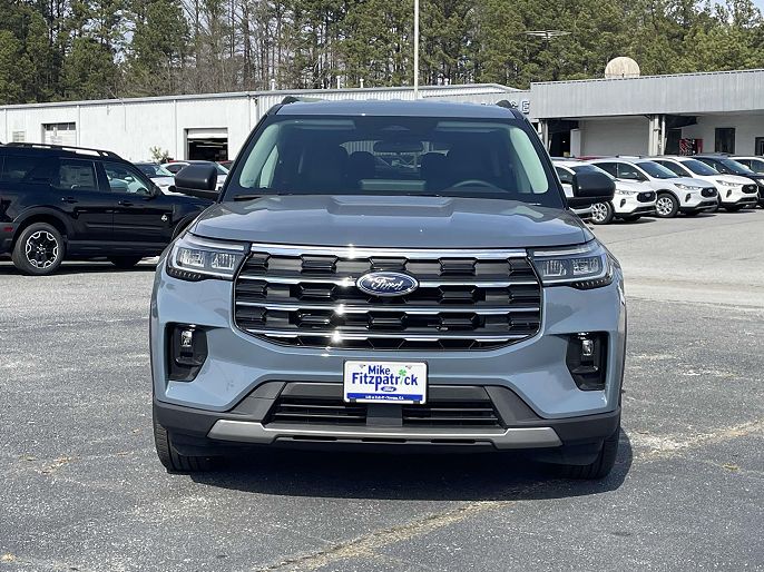 2025 Ford Explorer