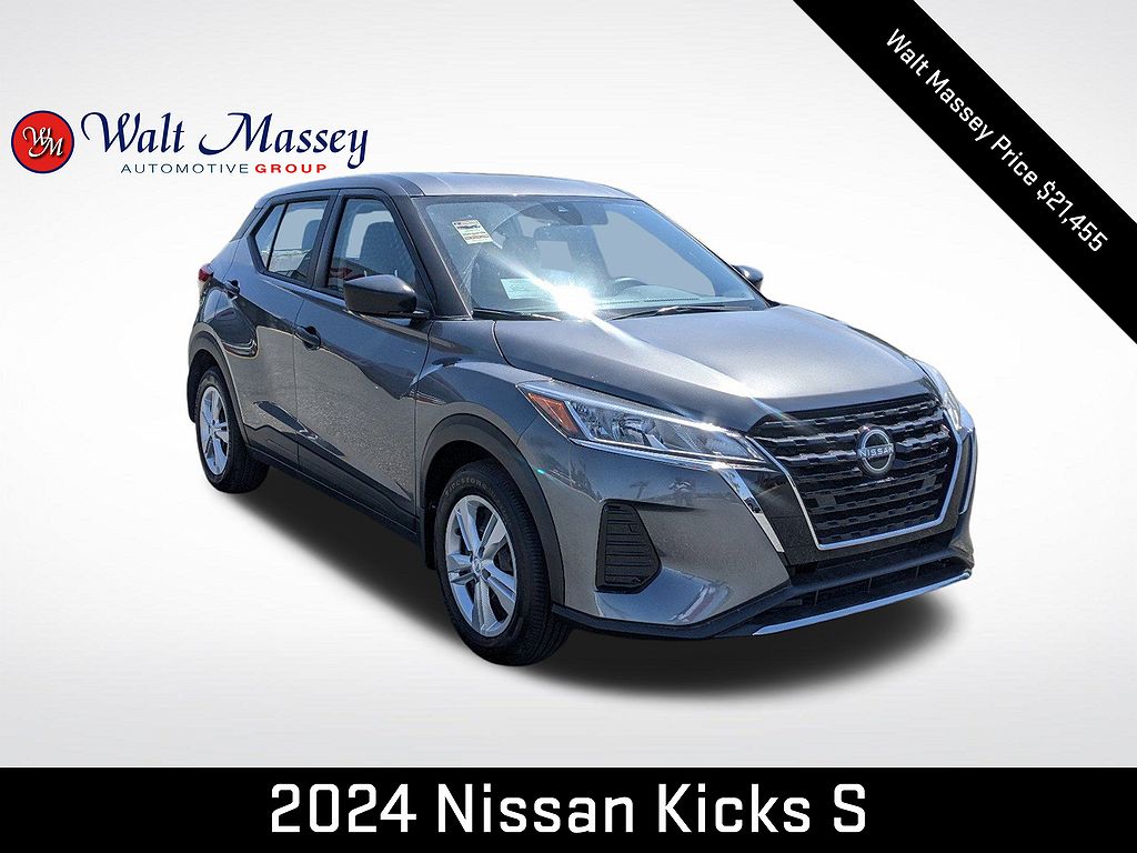 2024 Nissan Kicks S image 0