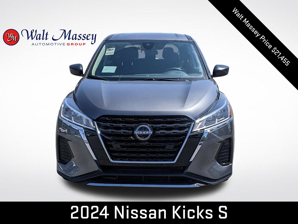 2024 Nissan Kicks S image 4
