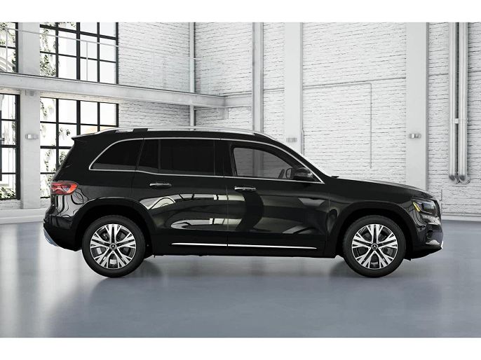 2025 Mercedes-Benz GLB