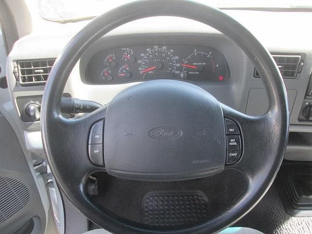 2000 Ford F-250 null image 30