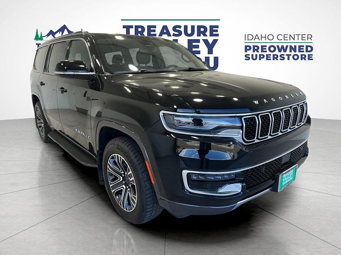 2022 Jeep Wagoneer