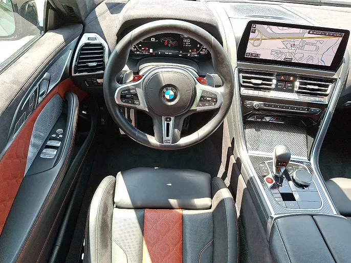 2024 BMW M8