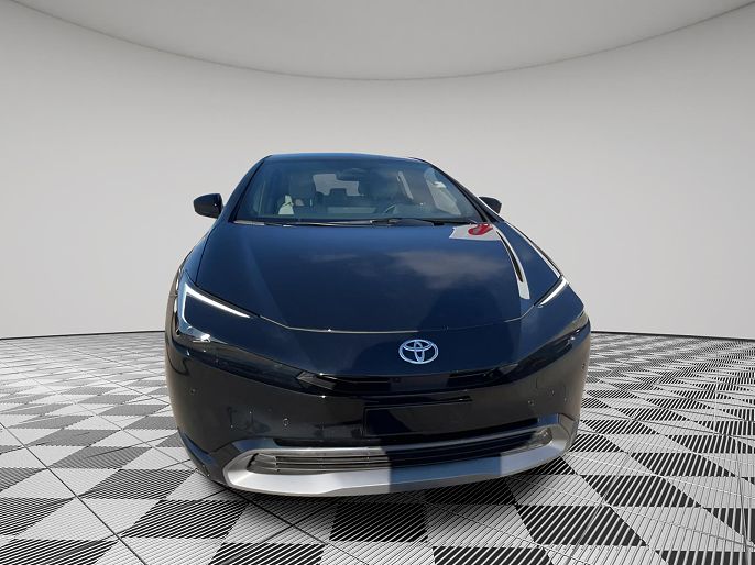 2025 Toyota Prius