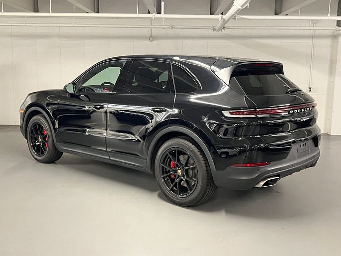 2024 Porsche Cayenne