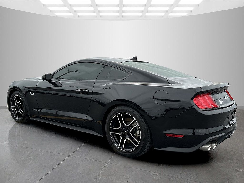2022 Ford Mustang GT image 6