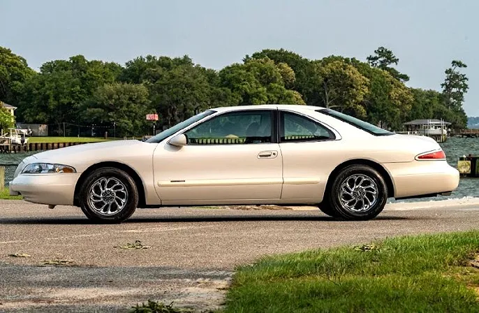 1998 Lincoln Mark Series
