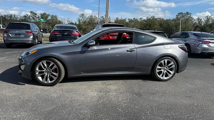 2016 Hyundai Genesis