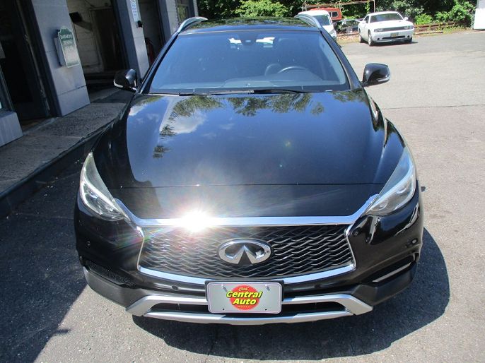 2017 Infiniti QX30