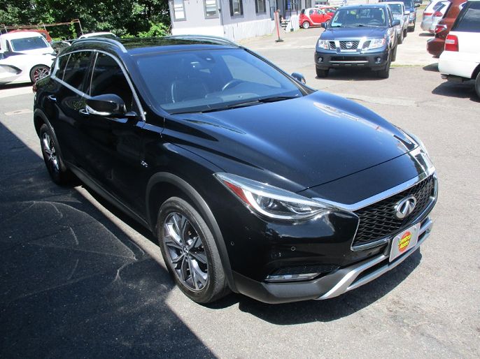 2017 Infiniti QX30