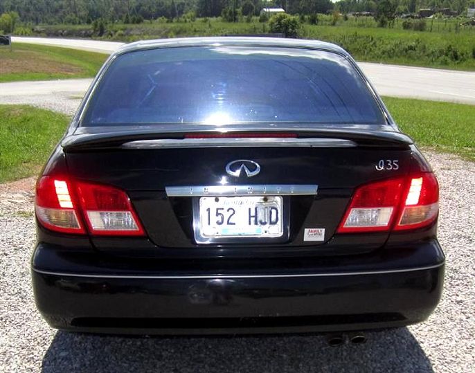 2004 Infiniti I35