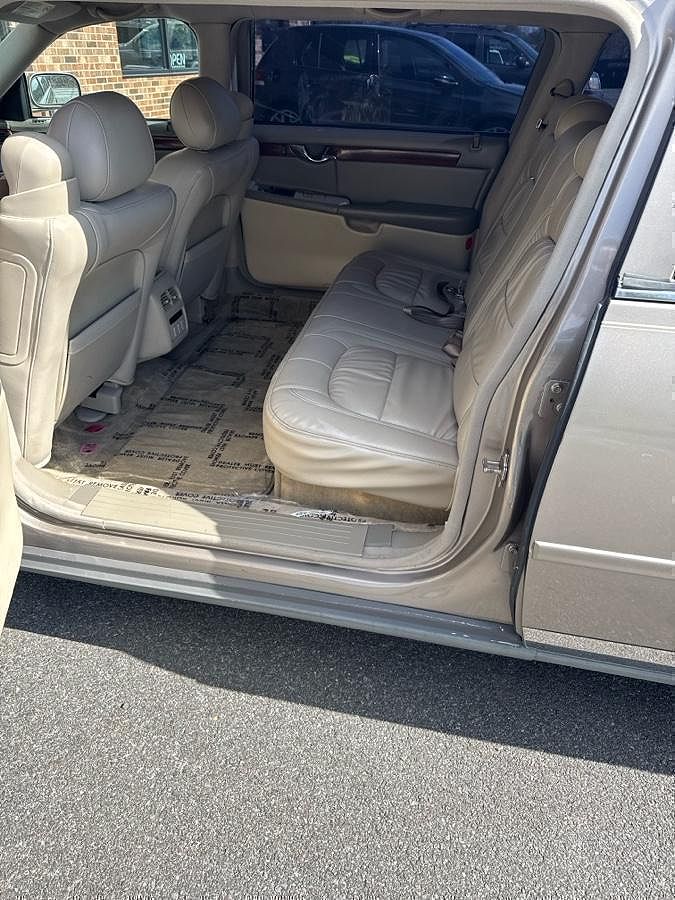 2004 Cadillac DeVille