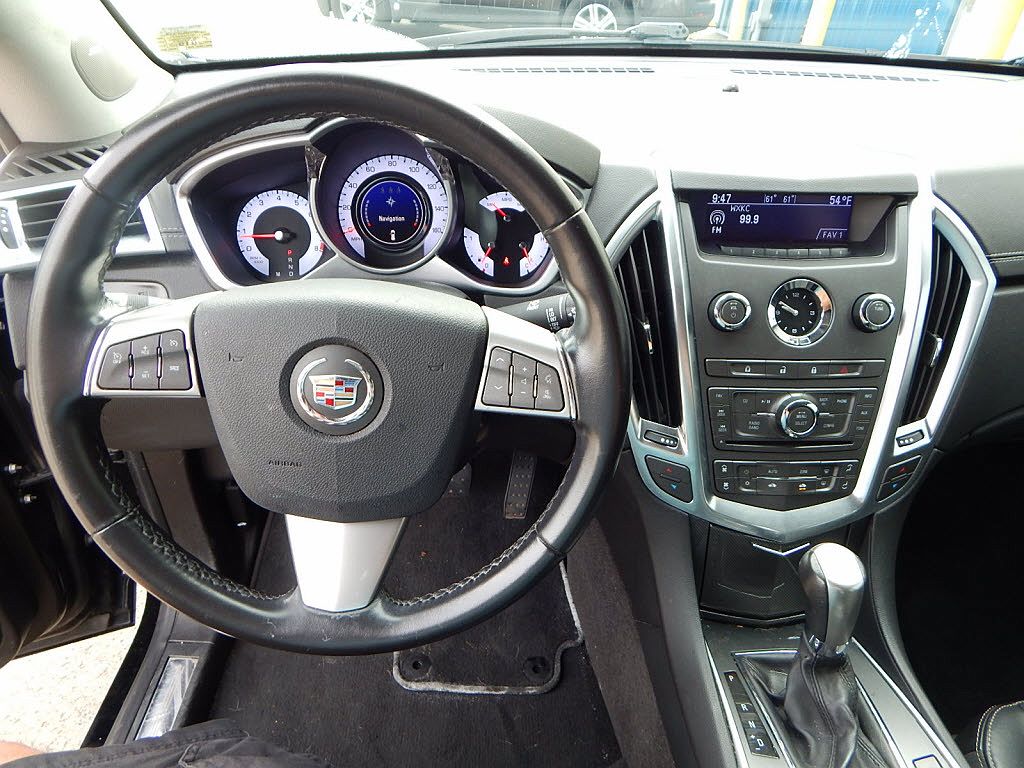 2012 Cadillac SRX Base image 7