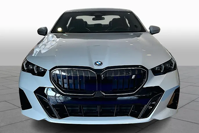 2026 BMW i5