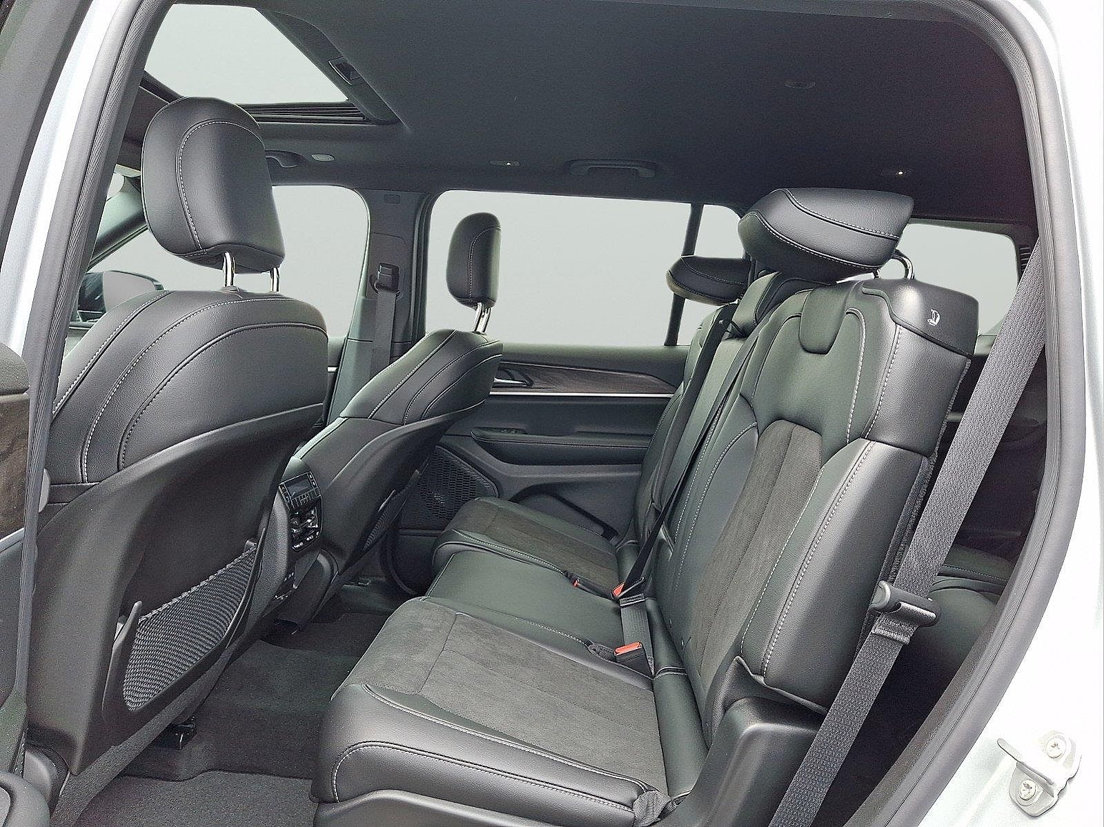 2026 Jeep Grand Cherokee L